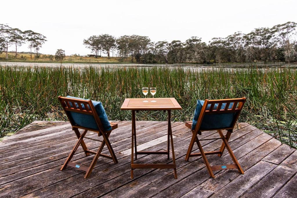 Lake Russell Retreat Emerald Beach Zewnętrze zdjęcie